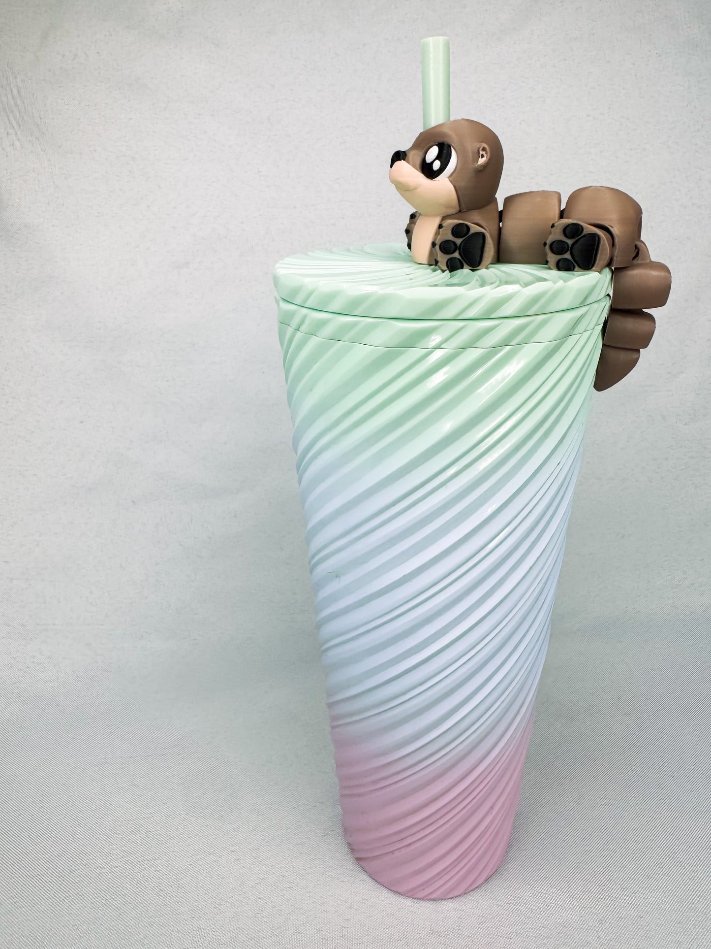 Otter Straw Topper