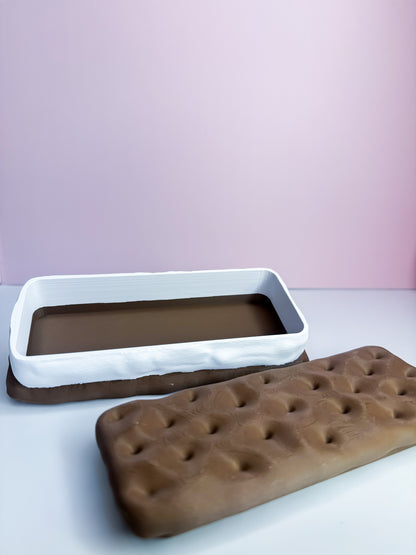 Ice Cream Sandwich Container