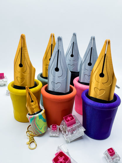 Giant Fountain Pen Nib Clicker