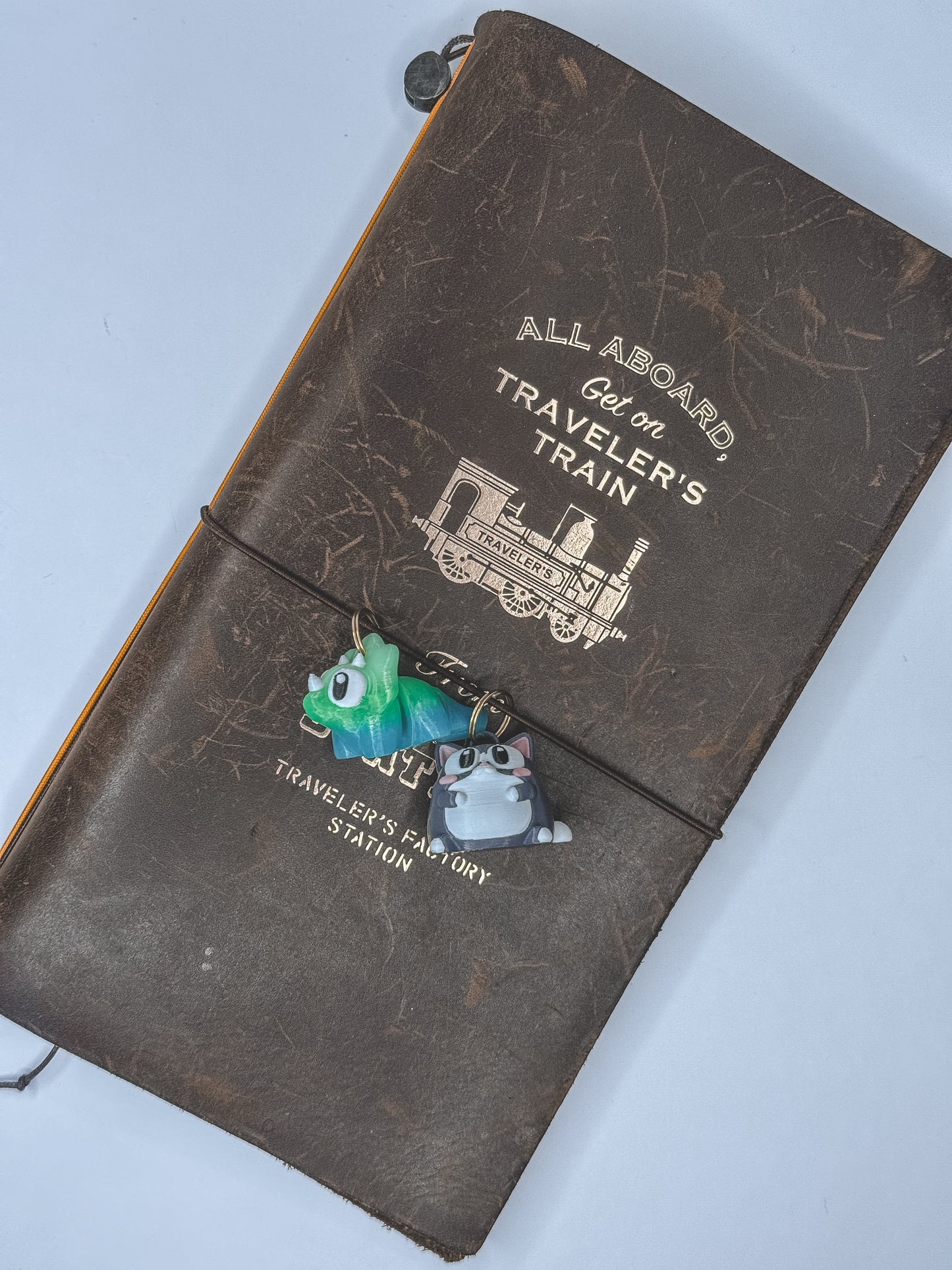 Cat- Charm/ Zipper Pull