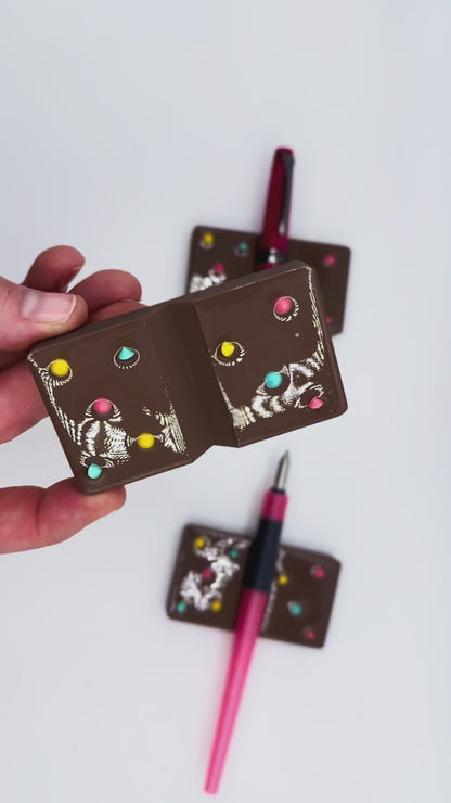 Brownie Pen Rest