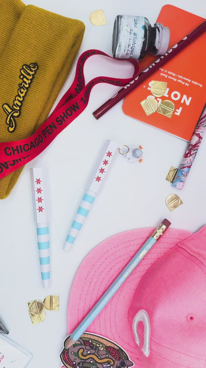 Voyager Nib Holder- Show Special Edition- Chicago Flag with Pigeon Charm